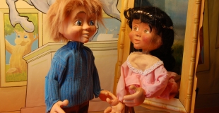 Spectacle de marionnettes pour un arbre de Noël (08)