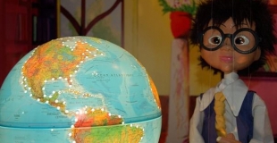 Spectacle de marionnettes, le parchemin des sens, pour un Noël du personnel (02)