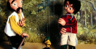 Le spectacle de marionnettes Pierre et le loup en arbre de Noël (78)